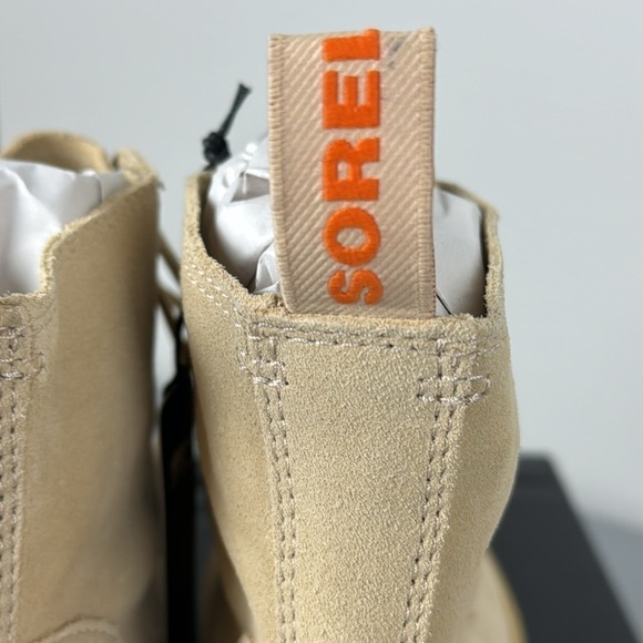 Sorel Hi-Line Lace Up Waterproof Boot. Size 9. - Picture 11 of 13